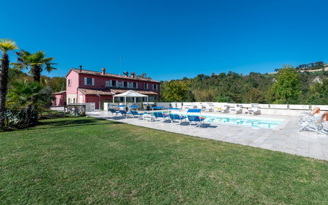 Cascina Marianna 12+4: Landgoed, Hotel, Zwembad, Toevlucht, Villa, Buitenmeubels, Badplaats