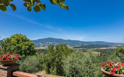 Poggio Medei 10: Lucht, Heuvel, Landschap, Struik, Landelijk Gebied, Heuvel Station, Bergketen, De Lente, Ridge, Vallei