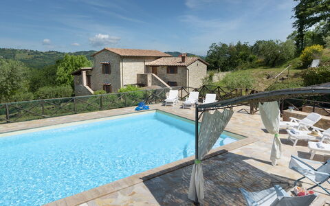 Val di Marco 12: Zwembad, Toevlucht, Landgoed, Villa, Buitenmeubels, Thermae, Hacienda, Hotel, Badplaats, Ligstoel