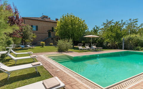 Finestra su Siena 16: Zwembad, Architectuur, Landgoed, Hacienda, Villa, Tuin, Landscaping, Backyard, Eco Hotel, Werf