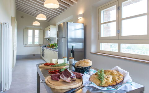 Rosa dei Venti 8: Meubilair, Interieur Ontwerp, Plafond, Hout, Flooring, Keuken, Verlichting, Kamer, Verdieping, Countertop