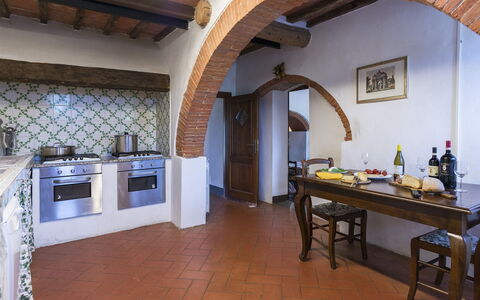 Villa Palazzaccio 26: Interieur Ontwerp, Flooring, Huis, Meubilair, Verdieping, Kamer, Plafond, Keuken, Countertop, Beits