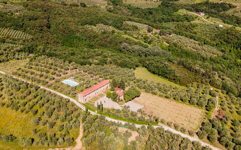 Villa Monnalisa 12: Landschap, Land Lot, Plain, Landelijk Gebied, Plantage, Landgoed, Vogelperspectief, Landscaping, Luchtfotografie, Hacienda