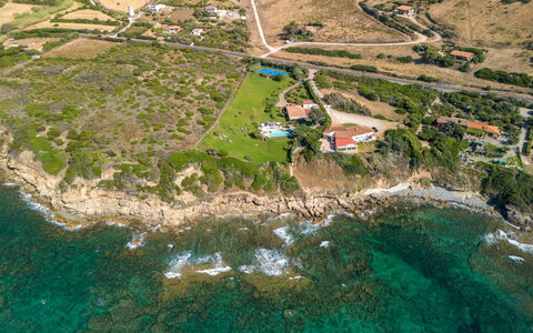 Villa Ambra 10: Zwemwater, Kust, Kust En Oceanic Landvormen, Zee, Landschap, Oceaan, Headland, Kust, Baai, Voorgebergte