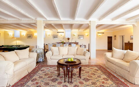 Antiche Pietre 10: Meubilair, Interieur Ontwerp, Bankstel, Flooring, Plafond, Verdieping, Kamer, Tafel, Verlichting, Woonkamer