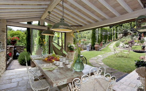 Borgo Paradiso 4+2