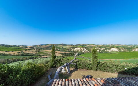 Casale Rosy 6+2: Lucht, Landschap, Grasland, Horizon, Plain, Land Lot, Landelijk Gebied, Veld, Weide, Helling