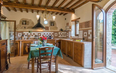 Mulino della Quercia 2+1: Meubilair, Interieur Ontwerp, Keuken, Hout, Flooring, Plafond, Cabinetry, Countertop, Huis, Verdieping
