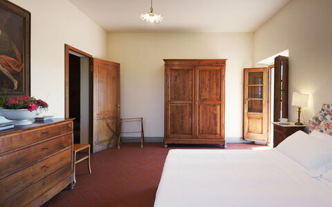 Marangole 12: Meubilair, Interieur Ontwerp, Flooring, Hout, Slaapkamer, Verdieping, Bed, Laken, Kamer, Bedding