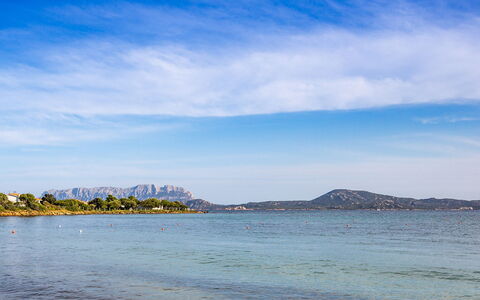 Villa Amar 4: Lucht, Blauw, Water, Watervoorraden, Zwemwater, Natuurlijke Omgeving, Horizon, Kust, Kust En Oceanic Landvormen, Strand