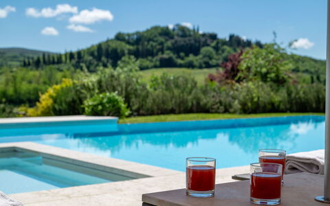 Podere Bellaria 18+2: Zwembad, Toevlucht, Eco Hotel, Buitenmeubels, Landscaping, Tuin, Schaduw, Stoel, Boerderij, Backyard