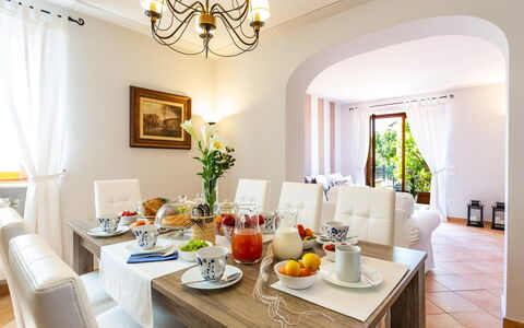 Villa Elena 9+1