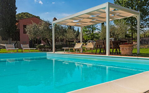 Villa Gino 8+2: Zwembad, Toevlucht, Schaduw, Outdoor Structuur, Tuin, Eco Hotel, Pergola, Vrije Tijd, Backyard, Buitenmeubels