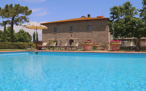 Le Caselle 26: Zwembad, Landgoed, Hacienda, Villa, Toevlucht, Eco Hotel, Hotel
