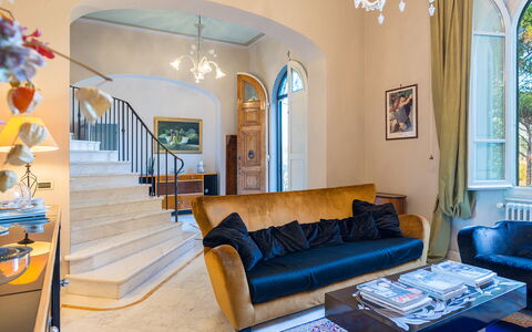 Villa Leonardo 30+6: Meubilair, Interieur Ontwerp, Hout, Flooring, Verdieping, Verlichting, Huis, Bankstel, Woonkamer, Kamer