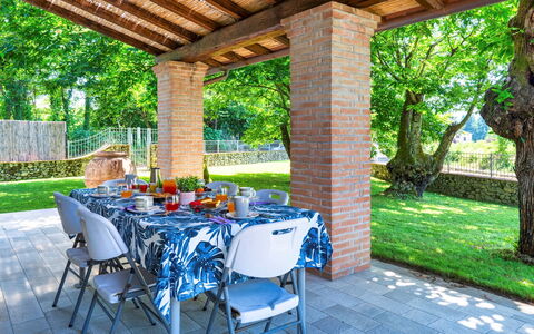 Villa Elsa 6: Meubilair, Tuin, Stoel, Schaduw, Gazon, Backyard, Buitenmeubels, Eco Hotel, Landgoed, Werf