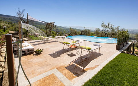 Villa Desiderio 9: Zwembad, Toevlucht, Vrije Tijd, Buitenmeubels, Eco Hotel, Schaduw, Vakantie, Paraplu, Badplaats, Stoel