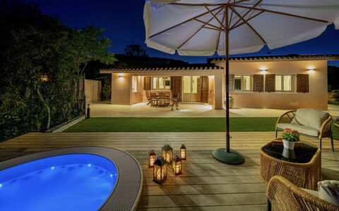Villa Gea 8: Zwembad, Meubilair, Buitenmeubels, Toevlucht, Stoel, Eco Hotel, Landgoed, Patio, Dek, Schaduw
