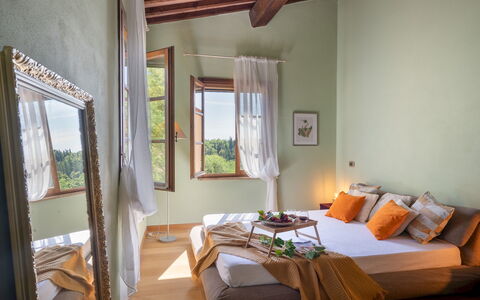 La Villa Nell'Isola Verde 12: Meubilair, Interieur Ontwerp, Flooring, Hout, Bed, Verdieping, Kamer, Slaapkamer, Huis, Linens