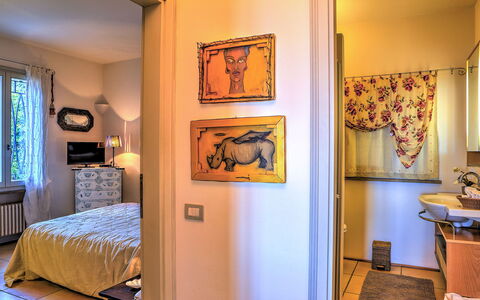 Villa le Cave 12: Muur, Interieur Ontwerp, Meubilair, Slaapkamer, Hout, Bed, Verdieping, Flooring, Kamer, Verlichting