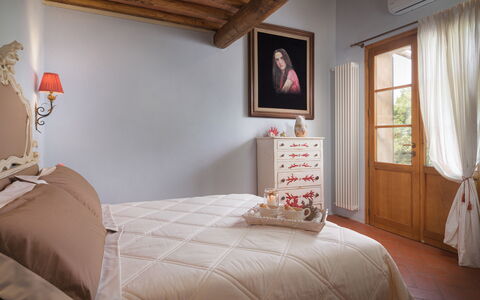 Villa Zaca 6: Meubilair, Bed, Slaapkamer, Interieur Ontwerp, Laken, Hout, Bedding, Linens, Flooring, Verdieping