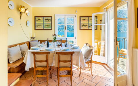 Villa Rivetta 6+2: Meubilair, Interieur Ontwerp, Flooring, Hout, Verdieping, Plafond, Tafel, Eetkamer, Stoel, Keuken En Eettafel