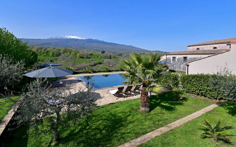 Villa Terre Normanne 10: Zwembad, Toevlucht, Landgoed, Reflecting Pool, Waterpartij, Eco Hotel, Hacienda, Villa, Reflectie, Badplaats