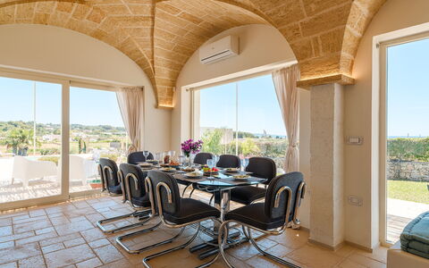 Villa Gialonia 8+2: Meubilair, Interieur Ontwerp, Stoel, Tafel, Keuken En Eettafel, Plafond, Eetkamer, Toevlucht, Restaurant, Beits