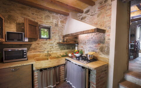 Casa di Pan 6: Hout, Interieur Ontwerp, Meubilair, Keuken, Flooring, Countertop, Toestel Van De Keuken, Huis, Verdieping, Major Appliance