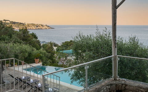 Villa Soleluna 7+1: Zwembad, Toevlucht, Kust, Landgoed, Kust, Tropen, Badplaats, Eco Hotel, Balkon, Buitenmeubels