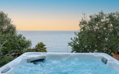 Villa Soleluna 7+1: Zee, Loodgieterswerkinrichting, Oceaan, Toevlucht, Kust, Jacuzzi, Tropen, Eco Hotel, Zwembad