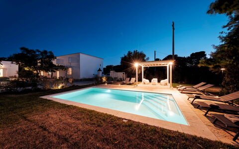 Masseria Profilo 8: Zwembad, Toevlucht, Woongebied, Samengesteld Materiaal, Landgoed, Eco Hotel, Schaduw, Vrije Tijd, Hacienda, Buitenmeubels