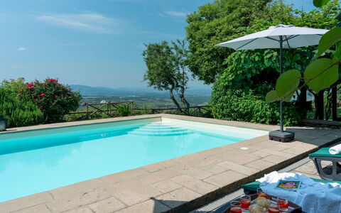Podere Belvedere 6: Zwembad, Toevlucht, Vrije Tijd, Eco Hotel, Buitenmeubels, Schaduw, Tuin, Hacienda, Landscaping, Badplaats