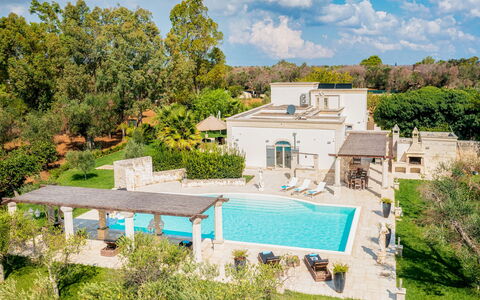 Villa la Dolce Vita 6: Zwembad, Toevlucht, Landgoed, Vrije Tijd, Hacienda, Thermae, Villa, Herenhuis, Waterpartij, Landscaping