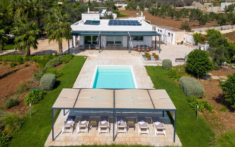 Villa i Chiani 8: Zwembad, Toevlucht, Woongebied, Landgoed, Eco Hotel, Landscaping, Villa, Schaduw, Hacienda, Ontwerp