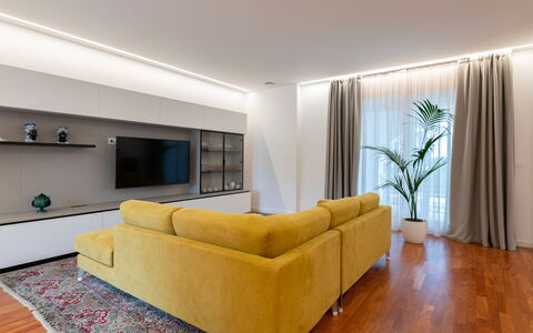 Villa Bellina 6: Meubilair, Interieur Ontwerp, Flooring, Verdieping, Bankstel, Muur, Hout, Plafond, Woonkamer, Kamer