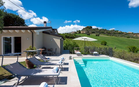 Dimora Campo delle Mura 4+2: Zwembad, Toevlucht, Woongebied, Buitenmeubels, Ligstoel, Eco Hotel, Landgoed, Villa, Thermae, Hacienda