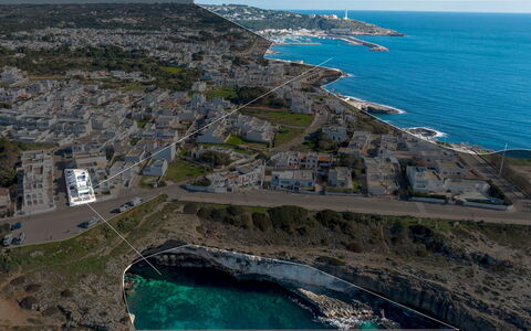 Villa Ristola 6: Water, Zwemwater, Kust, Kust En Oceanic Landvormen, Luchtfotografie, Vogelperspectief, Zee, Inham, Headland, Kust