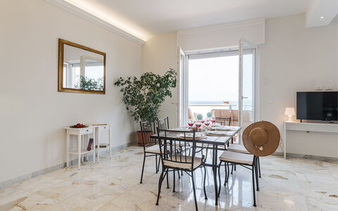 Nova Domus 6: Meubilair, Flooring, Verdieping, Interieur Ontwerp, Tafel, Stoel, Keuken En Eettafel, Zee, Plafond, Kamer