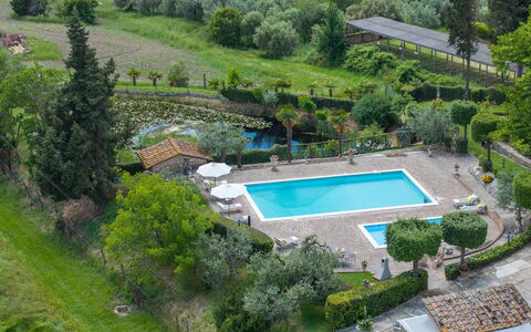 Villa Loredana 12: Zwembad, Toevlucht, Eco Hotel, Thermae, Tuin, Landscaping, Hacienda, Badplaats, Landgoed, Buitenmeubels