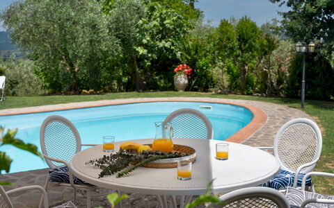 Casa Paggetti 8: Meubilair, Buitenmeubels, Tafel, Stoel, Zwembad, Buitentafel, Toevlucht, Keuken En Eettafel, Eco Hotel, Schaduw