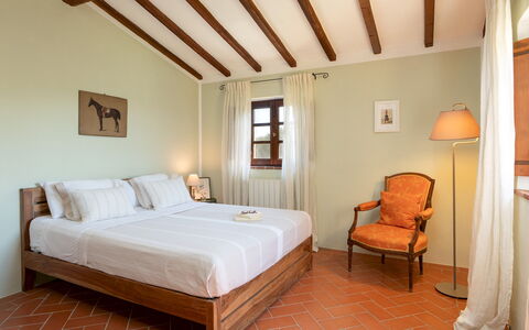 Villa Allodola 12: Meubilair, Interieur Ontwerp, Muur, Flooring, Verdieping, Hout, Bed, Slaapkamer, Plafond, Huis