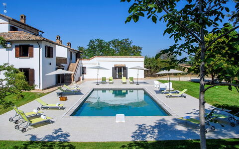Villa Ardente 12+1: Zwembad, Woongebied, Huis, Huis, Landgoed, Toevlucht, Villa, Hacienda, Herenhuis, Eco Hotel
