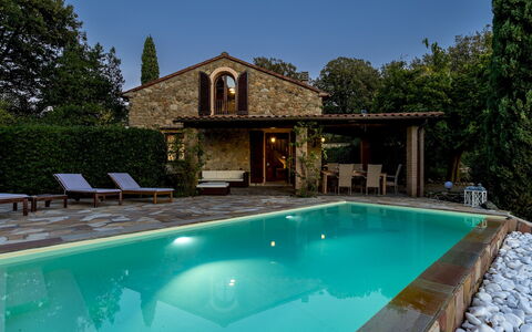 La Nula 4: Zwembad, Landgoed, Verblijf, Hacienda, Toevlucht, Eco Hotel, Boerderij, Villa, Backyard, Thermae