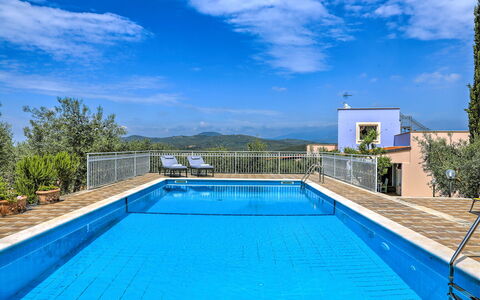 Villa Ipazia 6: Blauw, Zwembad, Toevlucht, Eco Hotel, Landgoed, Villa, Hacienda, Hotel, Thermae, Badplaats