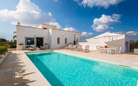 Dimora Solaris 6: Zwembad, Samengesteld Materiaal, Landgoed, Toevlucht, Villa, Landscaping, Eco Hotel, Tegel, Hacienda