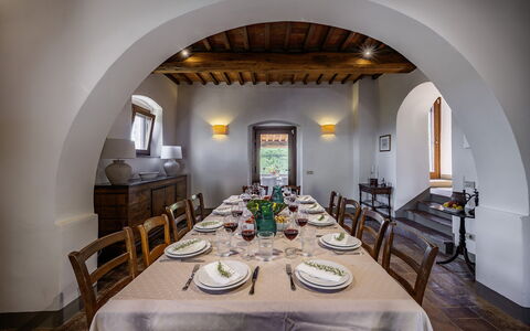 Muricciaglia 14: Meubilair, Stoel, Keuken En Eettafel, Eetkamer, Kamerplant, Villa