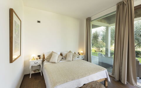 Brightline Villa 8