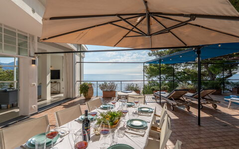 Casa Chiara 6+2: Meubilair, Stoel, Buitenmeubels, Tafel, Buitentafel, Keuken En Eettafel, Schaduw, Zee, Toevlucht, Paraplu