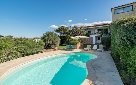 Villa Pitrizzina 8: Blauw, Zwembad, Toevlucht, Eco Hotel, Landgoed, Buitenmeubels, Landscaping, Villa, Hacienda, Balkon